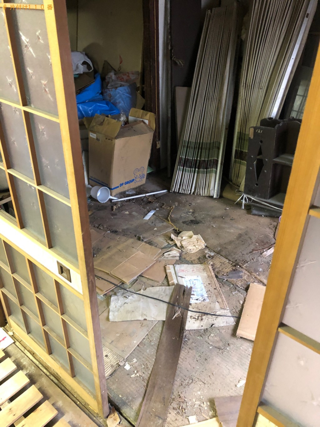 収納ケース、テント、ダンボール、ベニヤ板の回収・処分ご依頼